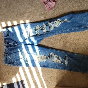 HOLES IN FRONT AND BACK JEANS